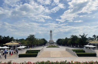 Статуя Гуаньинь