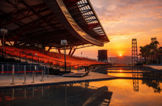 Hongse Niangzijun Yanyi Park