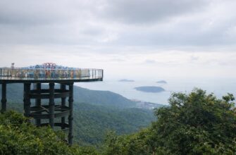 парк Ялонг бей стеклянный мост